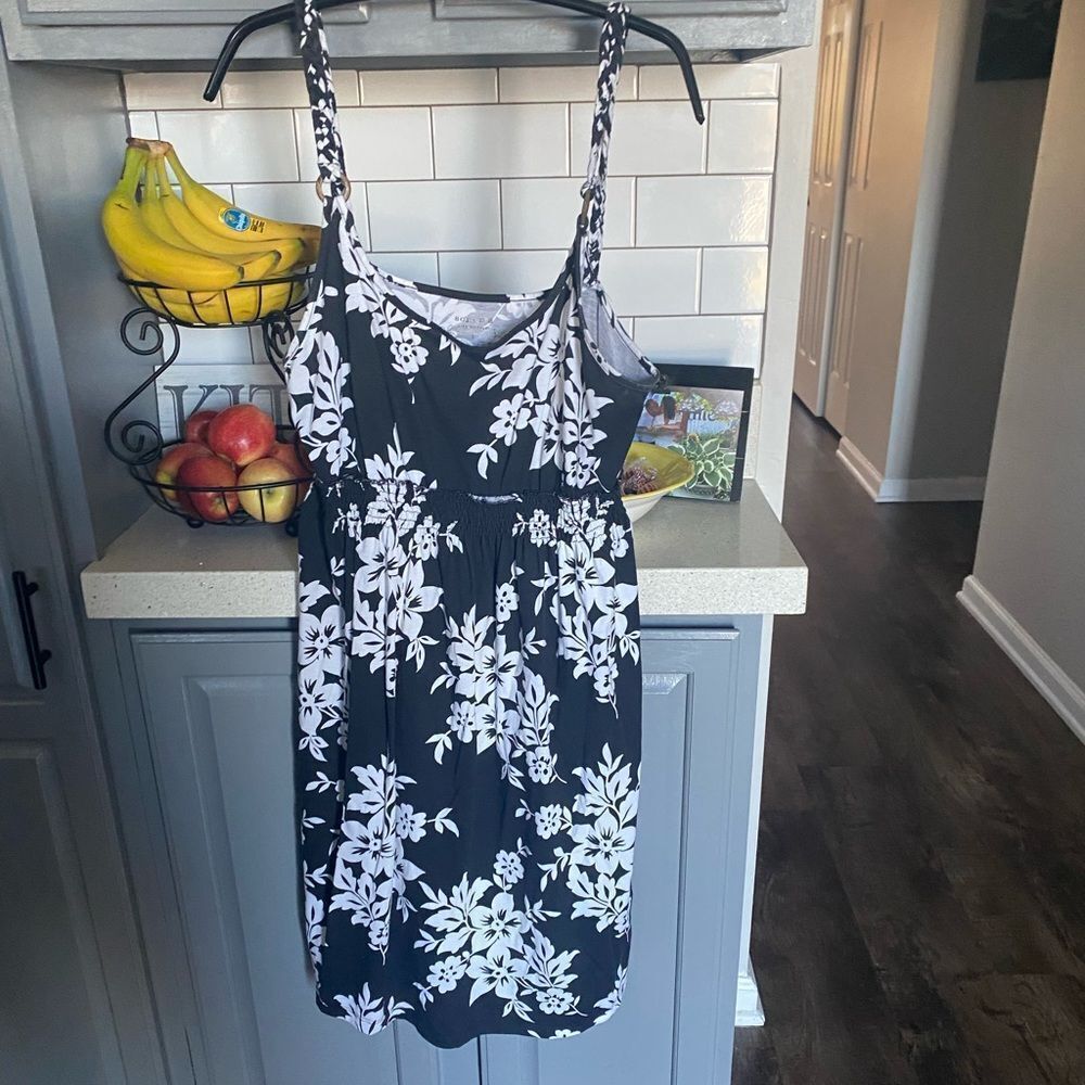 Women’s tank dress by Sonoma, perfect for spring/summer and layering 🫶🏻